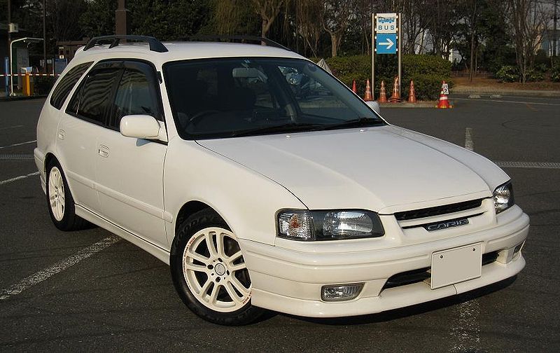 Toyota Sprinter Carib ae114